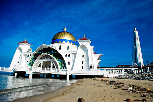 Mosquée sur l´eau, Selat Melaka en malaisie 6
