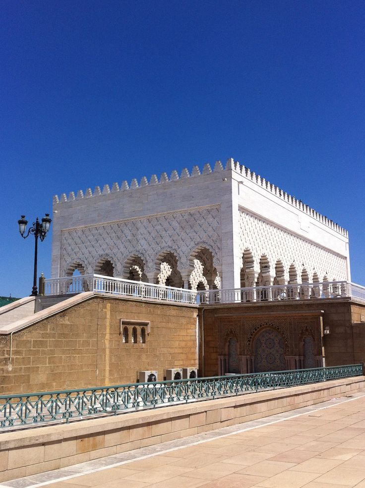 la tour hassan un symbole historique marocain 10